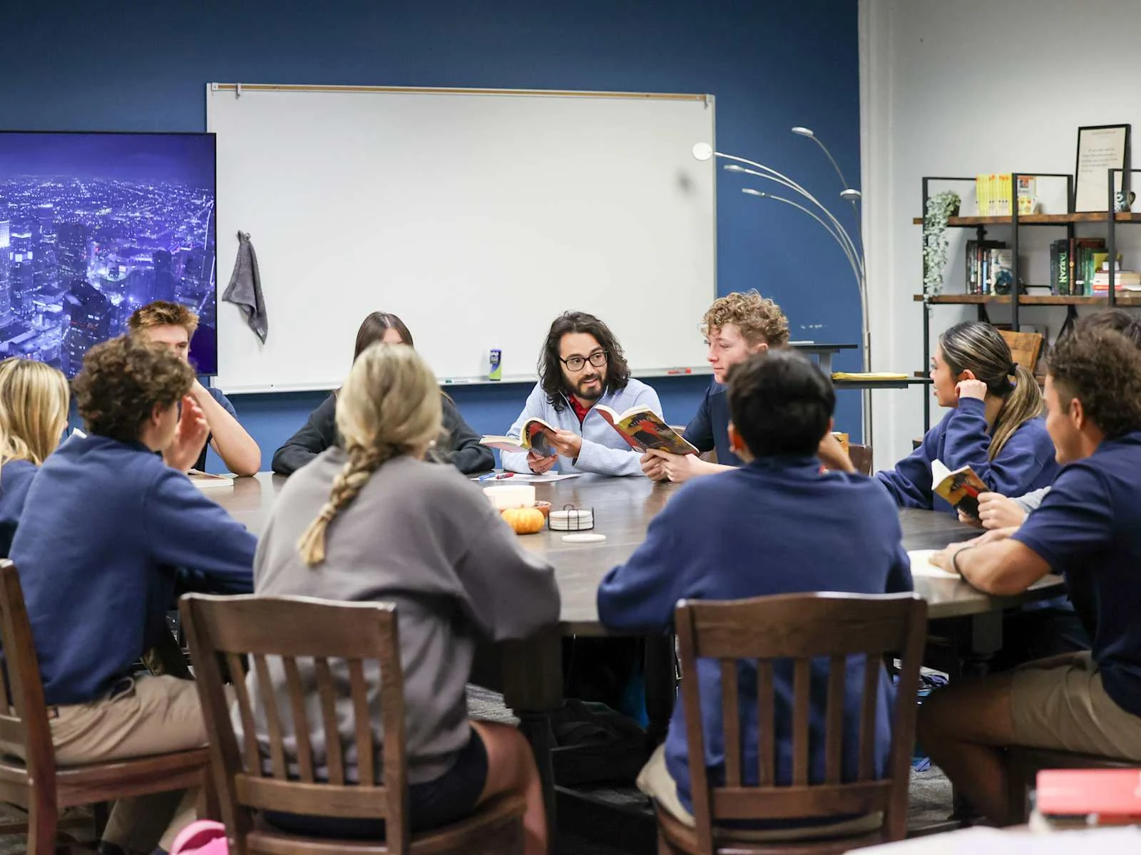 Round-table classroom discussion