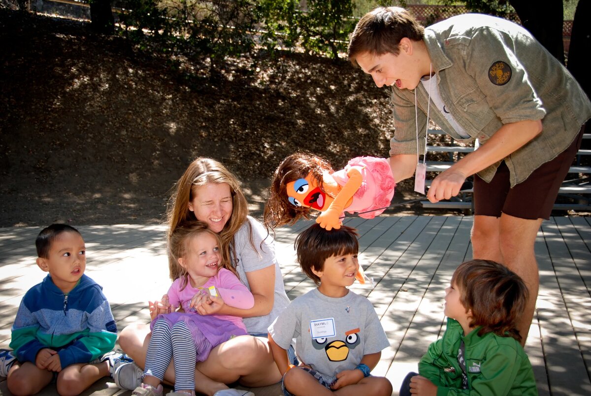 A small-group puppet activity