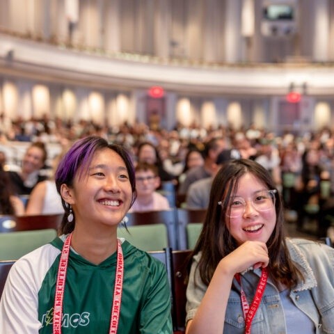 学生参加Cornell Precollege校内集会